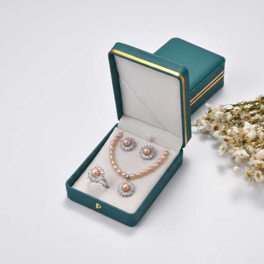 Pearl strand sunburst necklace, earrings and ring set