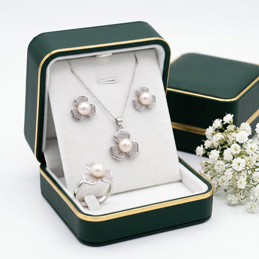 Peach pearl trillium clover necklace, earrings and ring set