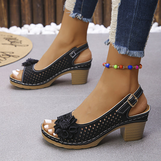 Plus Size Flower Casual Buckle Solid Color  Heel Sandals