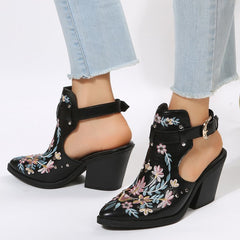 Personalized Retro Embroidery Rivet High Heels Chunky Heel