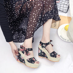 Women’s Wedge Heel Sandals