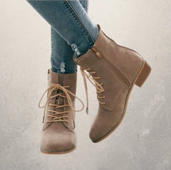 Flat lace up boots