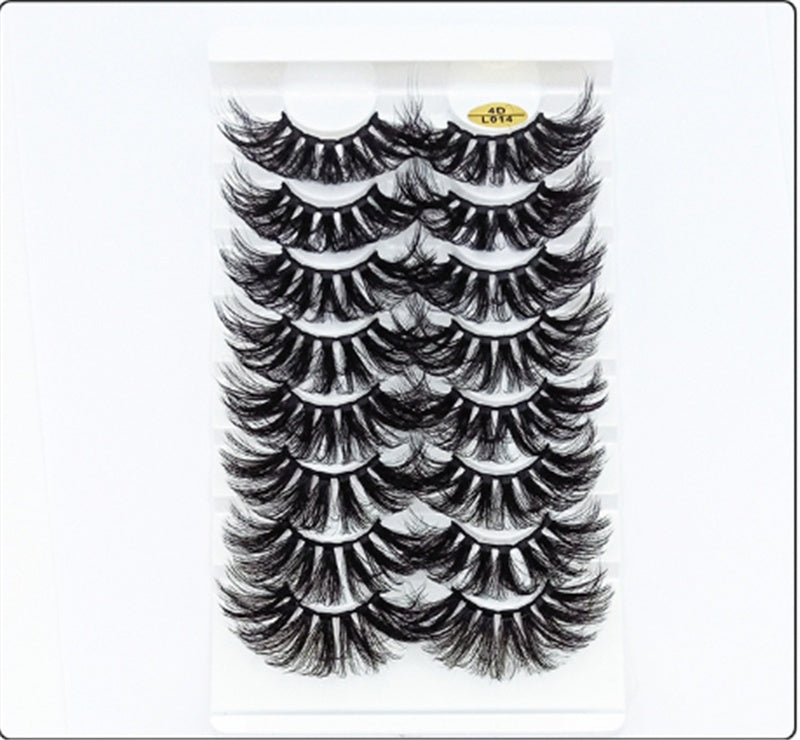 Thick and Long Lashes in a Variety of Styles