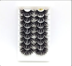 Thick and Long Lashes in a Variety of Styles