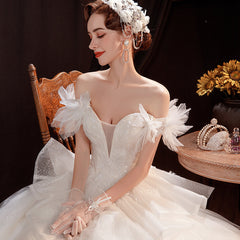 Angel''s wedding dress court fashion French bride champagne petals one shoulder wedding dress