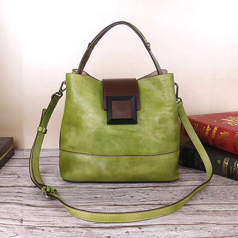 Women's retro handmade leather bag - Fashionoto