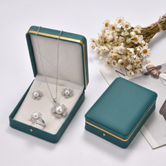 Sea Pearl Pinwheel Jewelry Set – Silver-Tone Necklace, Earrings & Ring