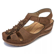 Toe cap sandals