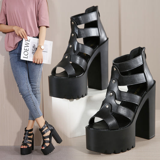 Women's Fashion Rivet Roman Sandals