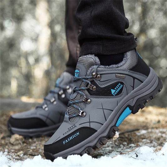High-top non-slip hiking shoes