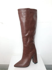 Large high boots, Knight boots