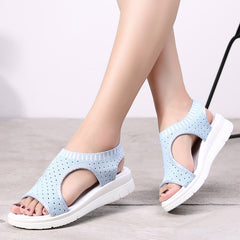 Sporty casual flat sandals