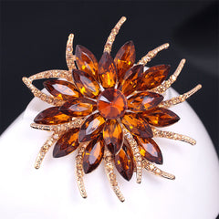 Fashion Vintage Collar Flower Crystal Brooch