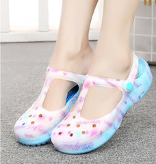 New sandals, women's shoes, Summer hole shoes