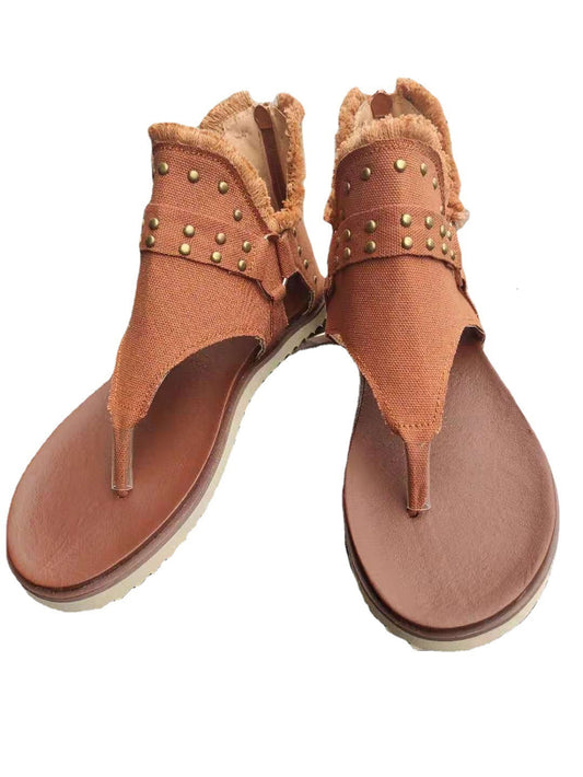 Large Size Rhinestone Rivet Sandals Beach Thong Flat Sandals