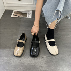 Split Toe Mary Jane Shoes