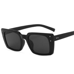 Mi Nail Small Frame Sunglasses – Bold Fashion in Minimalist
