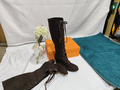 Front lace-up rider boots