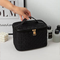 Black Large Capacity Portable Travel Cosmetic Bag