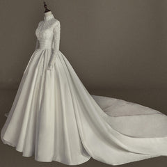 Women's Simple Mori Style Wedding Dress Long Sleeve Lace Dress