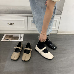 Split Toe Mary Jane Shoes