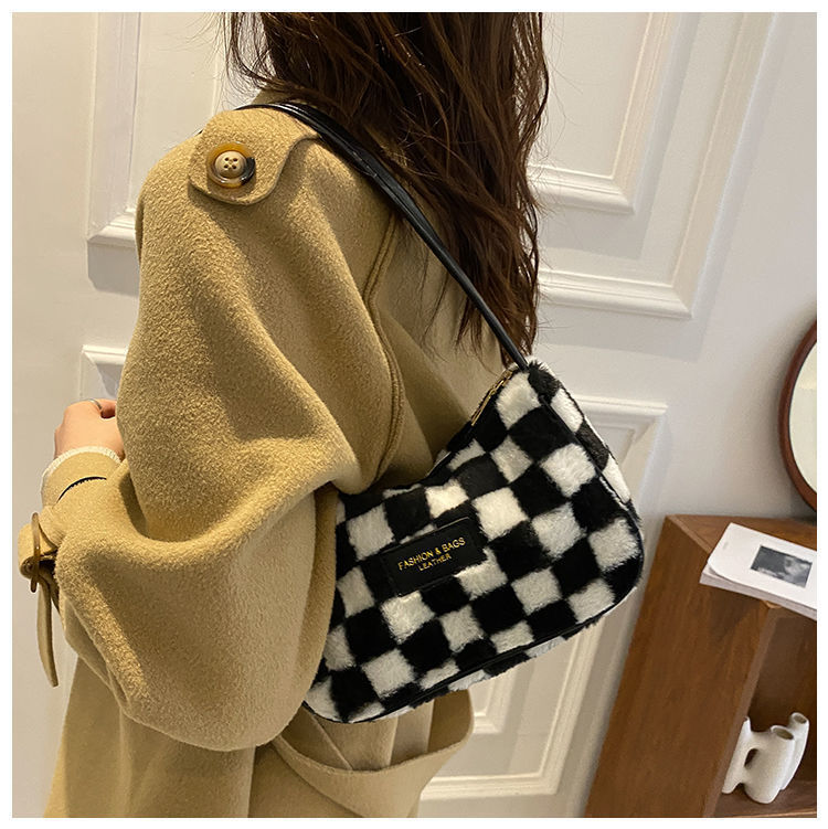 Women's plush plaid underarm bag - view 4