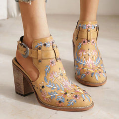 Personalized Retro Embroidered Rivet High Heels Chunky Heel Women's Sandals