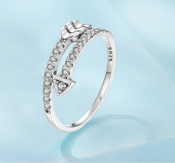 Silver arrow zircon ring - view 3