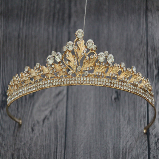 Lady's Crown Wedding Dress With Accessories