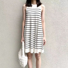 Casual Style A- Line Round Neck Pleated Dress Retro Vacation Striped Knitted Vest Skirt