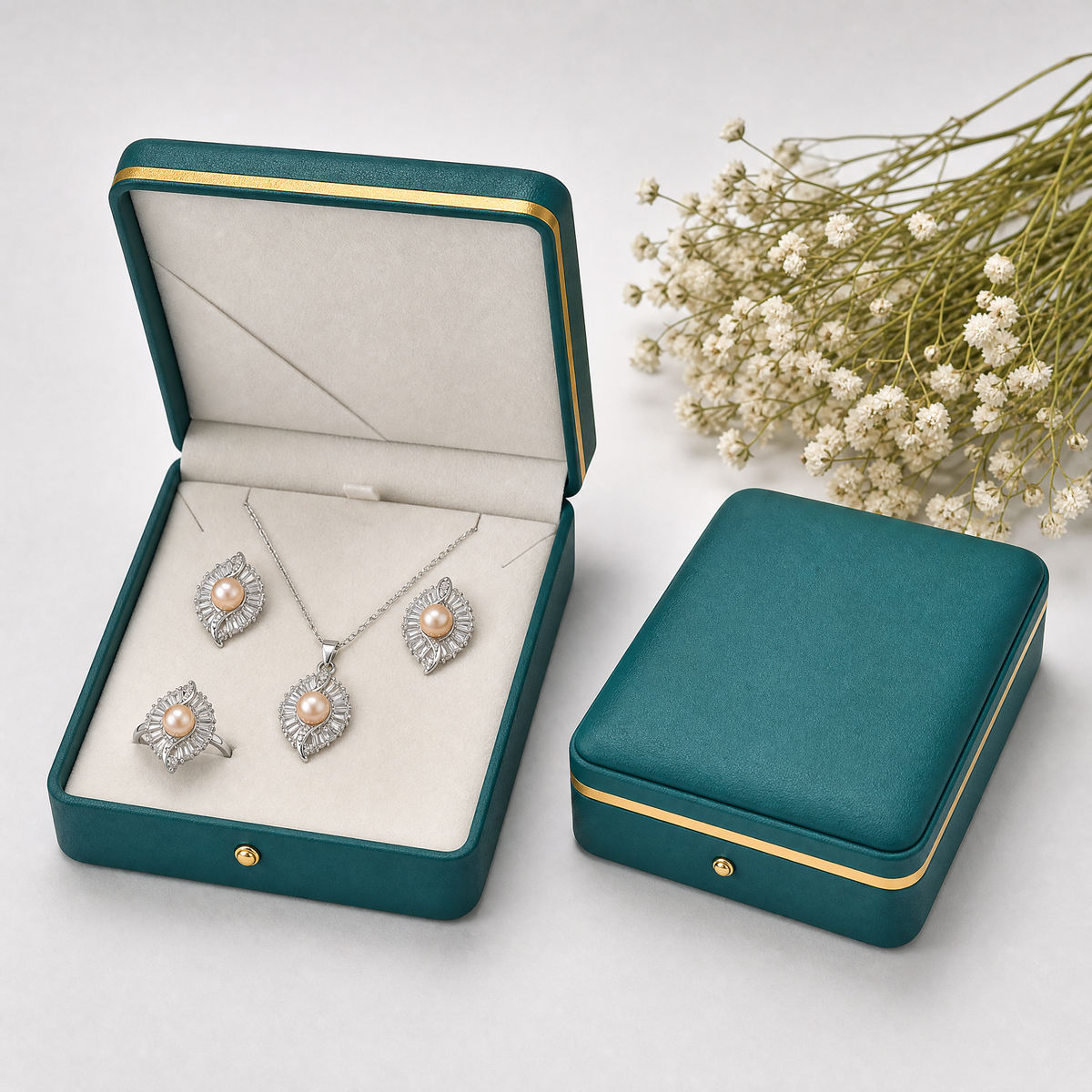 Champagne pearl baguette leaf jewelry set