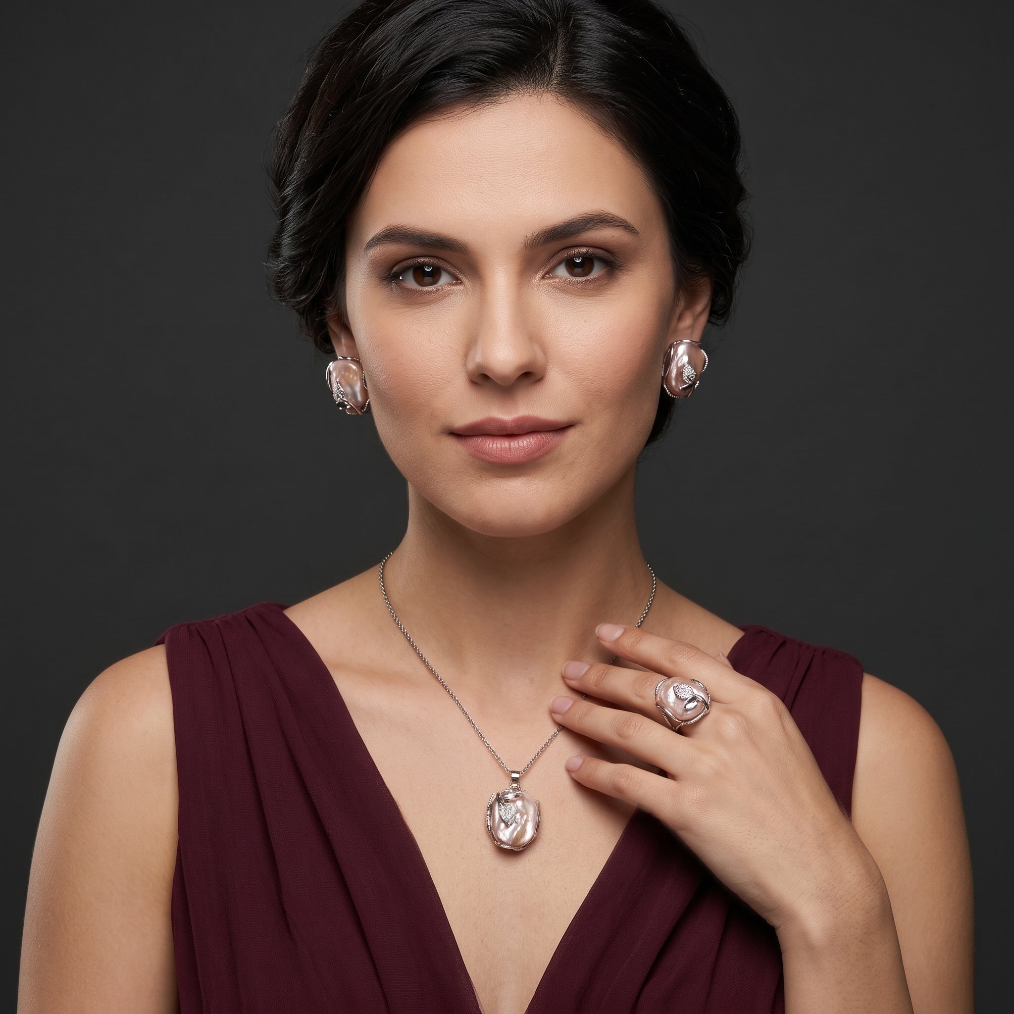 Blush baroque pearl silver leaf necklace, earrings and ring set