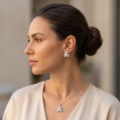 Peach pearl trillium clover necklace, earrings and ring set