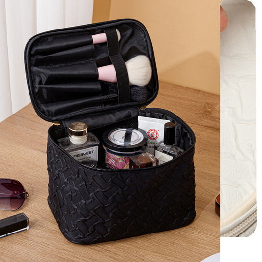 Black Large Capacity Portable Travel Cosmetic Bag