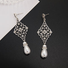 European And American New Luxury Rhinestone Alloy Hollow Jeweled Stud Earrings